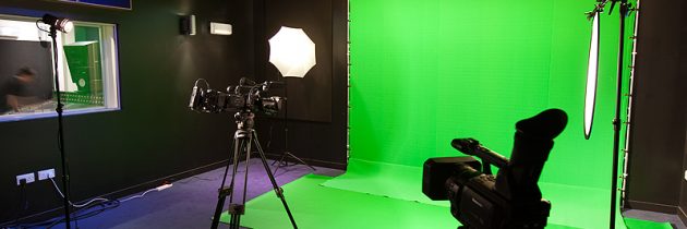 What do you need for a green screen video?